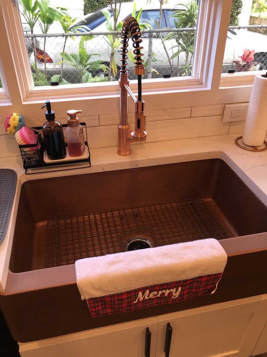 A-1 Quality Builders bathroom renovation project 17 - modern bathroom remodel in Oahu, Hawaii